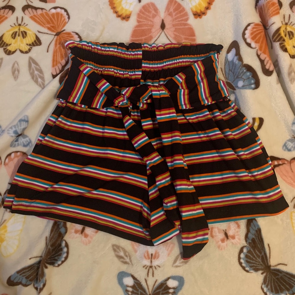 Stripe & Tie Shorts